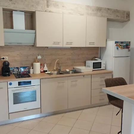2 Bedroom