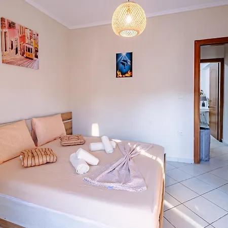 2 Bedroom