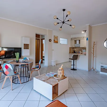 2 Bedroom Apartamento *